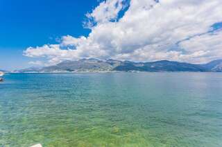 Апартаменты 1st.LINE BEACH RELAX Крашичи Апартаменты с видом на море-34