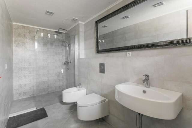 Апартаменты 1st.LINE BEACH RELAX Крашичи-26